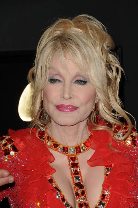 Dolly Parton Believes You Should Treat Marriage Like A ...