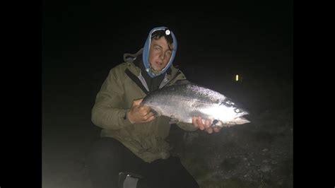 Night Fishing The Twizel Canals With Glowing Lures Youtube