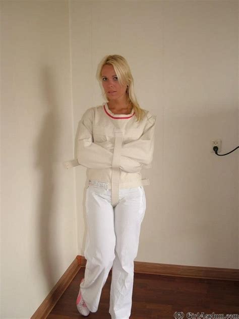 Posey Straitjacket Straight Jacket White Jeans How To Wear