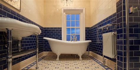 Slip resistant, concrete, subway mosaics and decor looks for any taste. Traditional & Classic Bathroom Tile Ideas | Classic ...