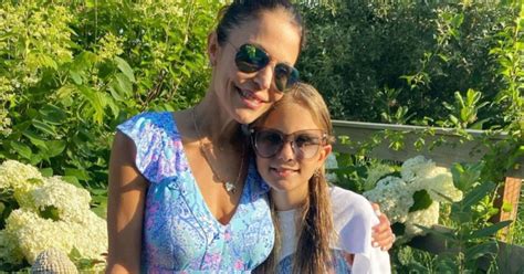 Inside Bethenny Frankels Private Life With Her Daughter Bryn