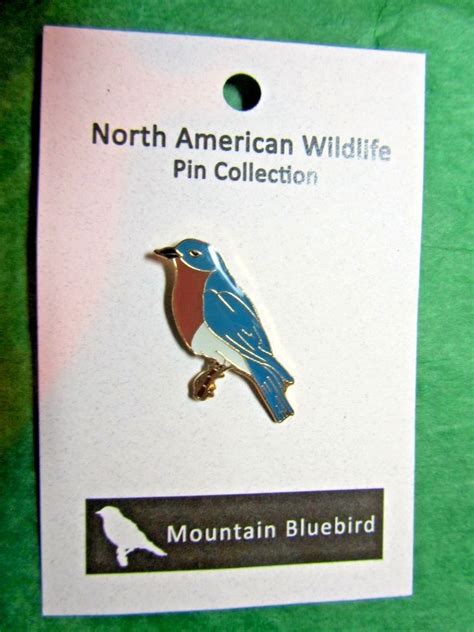North American Wildlife Mountain Bluebird Lapel Hat Pin Travel Souvenir