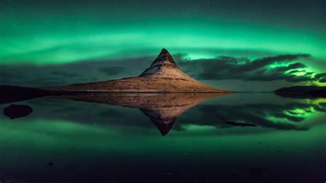 Aurora Borealis Iceland Kirkjufell Mountain Reflection On Water Under Green Sky With Stars Hd