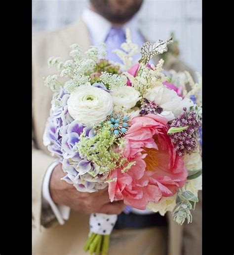 100 Ideas For Spring Weddings Wedding Flowers Wedding Bouquets