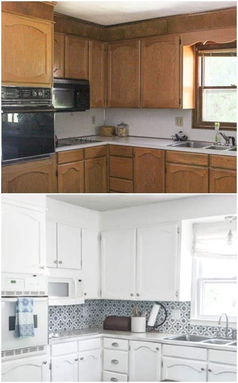 How To Paint Oak Cabinets White With Grain Showing