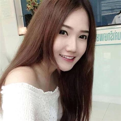 ボード「selfie By Cute And Sexy Thai Girls」のピン