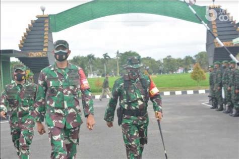 We did not find results for: KASAU Tinjau Latihan Pesawat Tempur di Padanwangi Lumajang | beritajatim.com