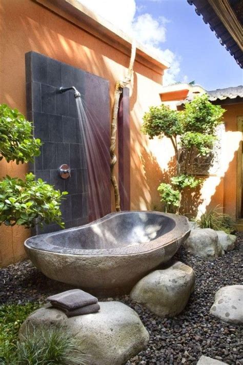 42 Amazing Tropical Bathroom Décor Ideas Outdoor Bathroom Design