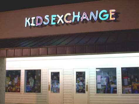 These Unintentional Inappropriate Business Names Are Simply Too Much