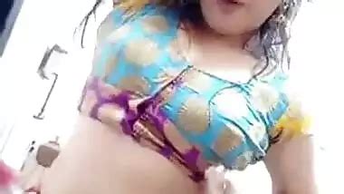 Bigo Sexy Girl Hottest Expression With Delicious Navel Desi Porn