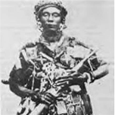 Queen Yaa Asantewaa Ashantibiz