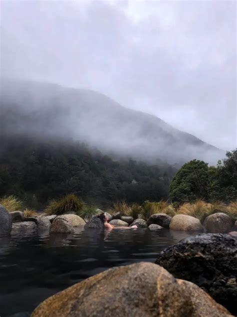 11 Best South Island Hot Springs New Zealand Cassiethehag
