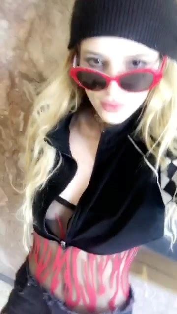 Bella Thorne Almost Showing Her Nipples Once Again Thefappening
