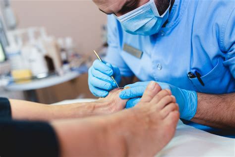 Podiatrist Treat Common Foot Conditions Home Foot Care Services