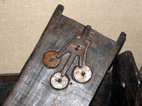 Medieval Locking Mechanism 3 Rotors Keyless Locks Hidden Lock