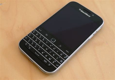 Ez csak egy BlackBerry! - BlackBerry Classic teszt | Blackberry ...