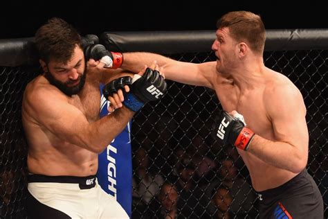 Top 5 Ufc Knockouts By Heavyweight Champion Stipe Miocic