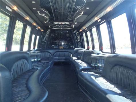 Andover Coach Limousines And Party Bus Limousine Service To Gillette Stadium