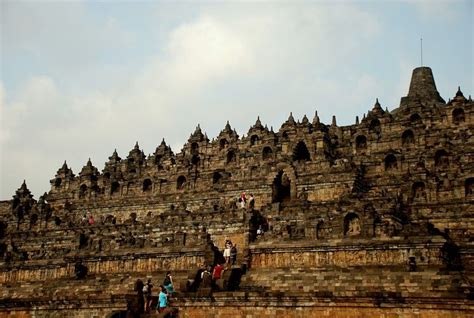 Tempat Bersejarah Di Indonesia Yang Wajib Kamu Datangi Idntimes