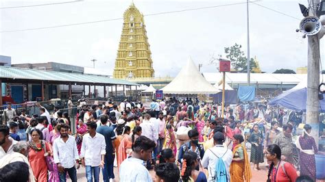 Ashada Friday Devotees Throng Chamundi Hill Temple Star Of Mysore