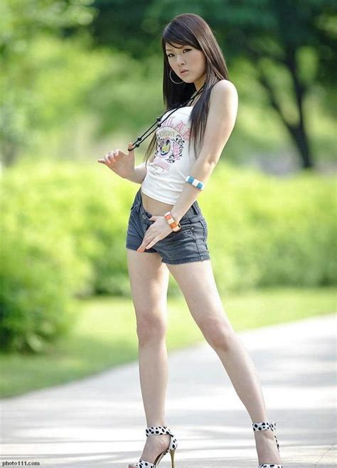 Hwang Mi Hee Hot And Stunning Legs Hot FHM Magazine