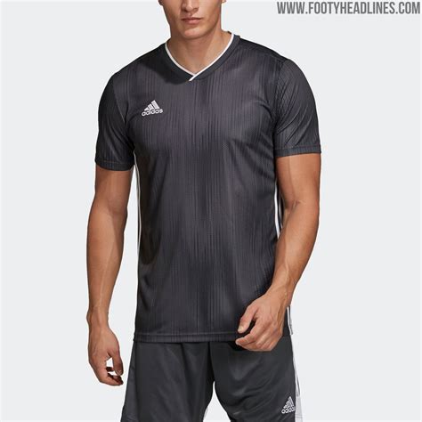 Leicester city football club is a professional football club based in leicester in the east midlands, england.the club competes in the premier league, the top division of england's football league system, and plays its home matches at the king power stadium. Leicester City 19-20 Home & 2 Away Kits Revealed - Footy ...
