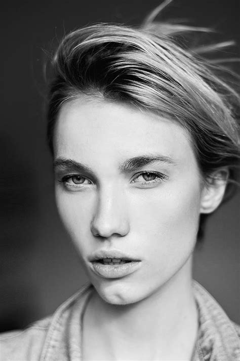Nie zaszła daleko, dlatego niewiele osób pamięta rudą piękność z. Joanna Kudzbalska / Joanna Kudzbalska Sdmodels 1 Sd Models ...