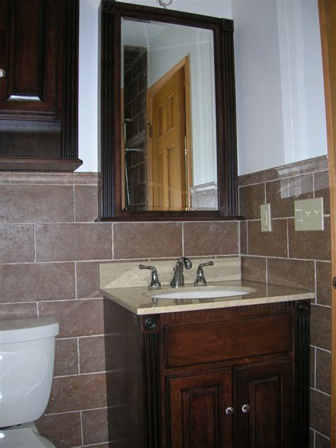 From recessed cabinets to surface mount cabinets, we have it all! Stocking Your Medicine Cabinet in Your New Bathroom ...