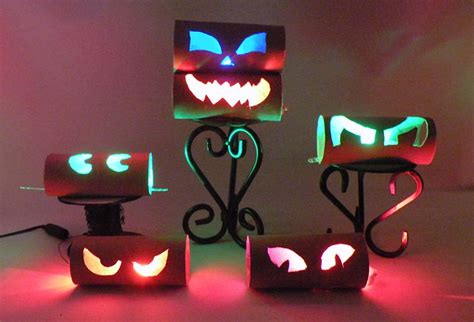 Super Spooky Diy Halloween Glowing Eyes Cheap And Easy