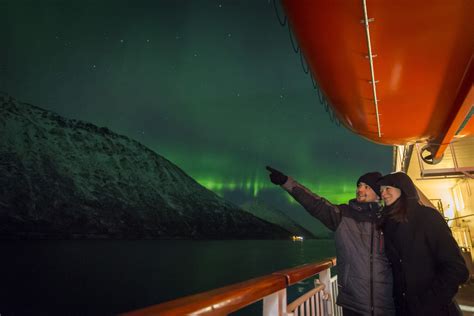 Youre Guaranteed To See The Northern Lights On These Cruises