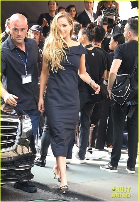 Jennifer Lawrence Is Elegant In Backless Black Dress On Set Of New