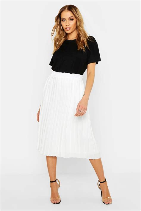 Women S Pleated Midi Skirt Boohoo Uk Pleated Midi Skirt Midi Skirt