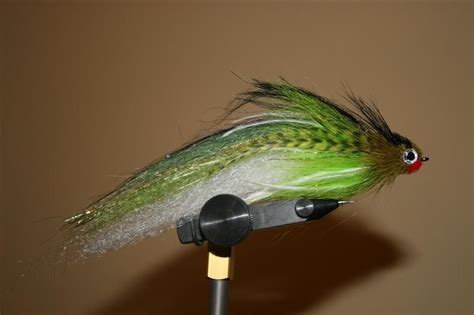 Slippery Pete By Matt Grajewski Hatches Fly Tying Magazine Fly