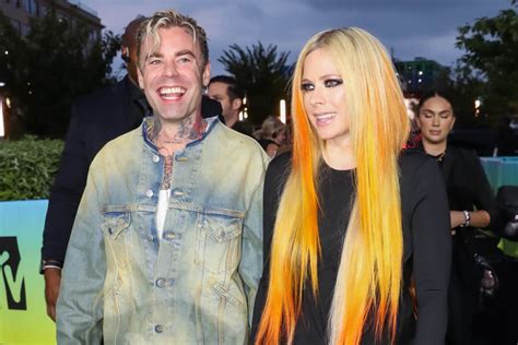 Avril Lavigne And Mod Suns Relationship Timeline From Connecting Through Music To Their Split