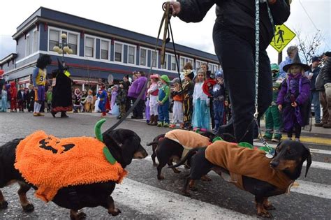 Harbor Springs Is One Of The Best Halloween Towns In Michigan