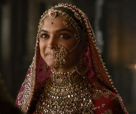 Get the list of deepika padukone's upcoming movies for 2020 and 2021. Padmavati new stills: Deepika Padukone defines beauty in these pictures PHOTOS