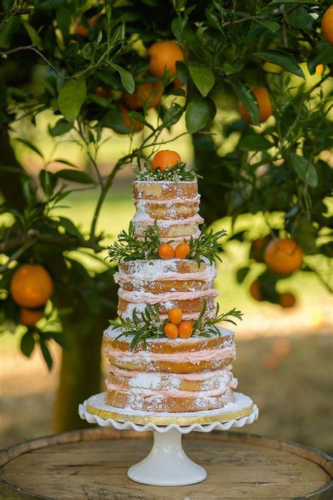 We Are Totally Crushing On These Orange Wedding Ideas