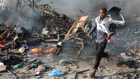 Truck Bomb Kills At Least 20 In Somalias Capital The New York Times