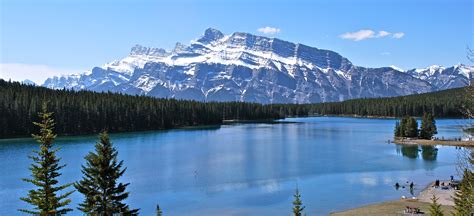 Banff alberta travel images, hotels and things to do. Johnson Lake Banff Alberta Canada - British Aviation Group