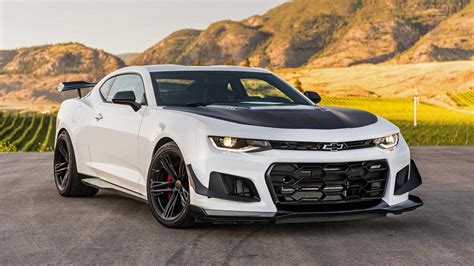 Supercharged 2018 Chevrolet Camaro Zl1 Chevrolet Cars