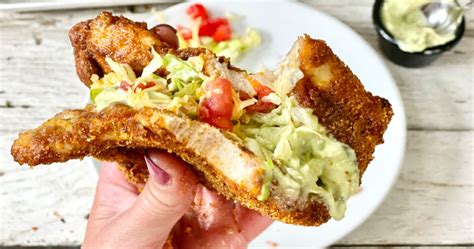 This Copycat Recipe For Taco Bell S Naked Chicken Chalupa Is A Must Try
