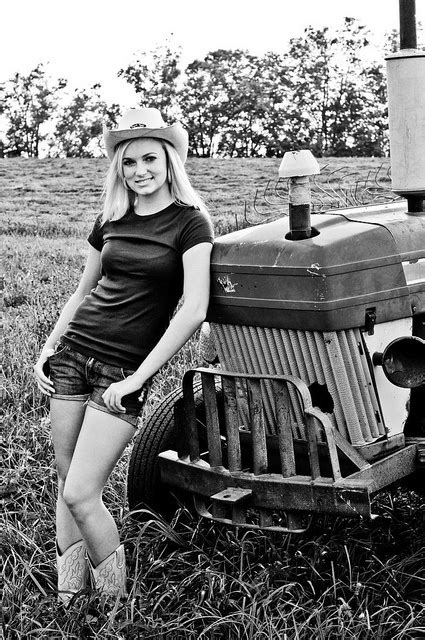 Farm Girls Pictures