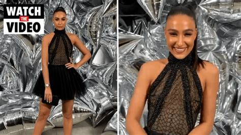 Former Reality Star And Afl Wag Stuns In Glamorous Black Dress Gold Coast Bulletin