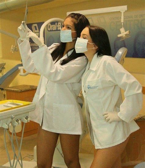 Pin By Falkner Windtree On Cute Dentists With Glasses Masks And Gloves Female Dentist
