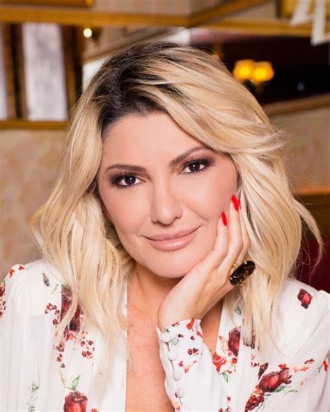 Antonia clara iacobescu (born 12 april 1989), commonly known as antonia, is a romanian singer, performer, and model. Antônia Fontenelle deve receber R$ 25 milhões de herança ...