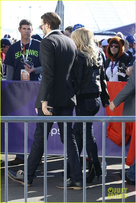 britney spears reunites with steven tyler at super bowl 2015 photo 3293861 britney spears