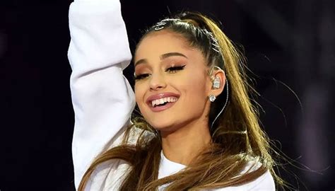 Ariana Grande Celebrates Yours Truly With Special Live Album Performance
