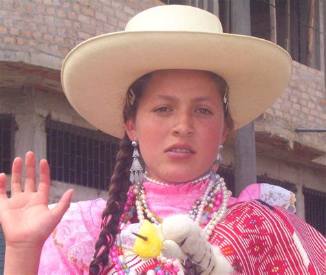 Pin On Peruvian Women Faces Peruvian Phenotype Peruvian People Peruvian Peru