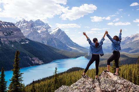 10 Mountain Towns To Enjoy Outdoor Activities In Canada Rediscover