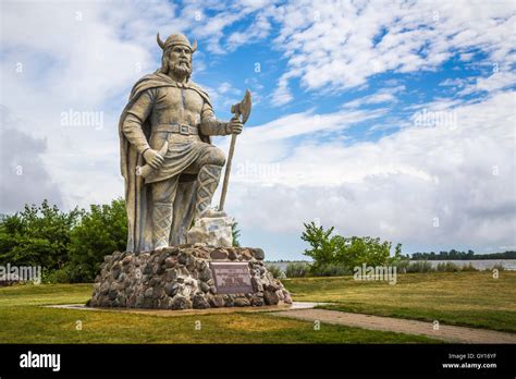 The Viking Statue In Gimli Manitoba Canada Stock Photo Alamy